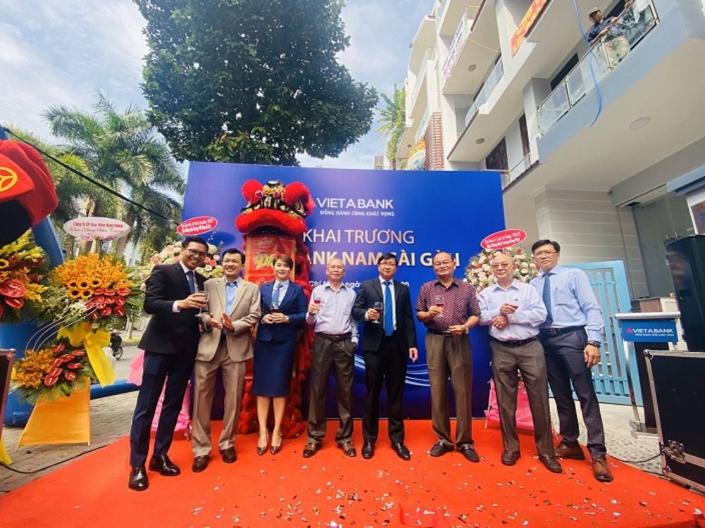 Tưng bừng khai trương trụ sở mới của VietABank Nam Sài Gòn